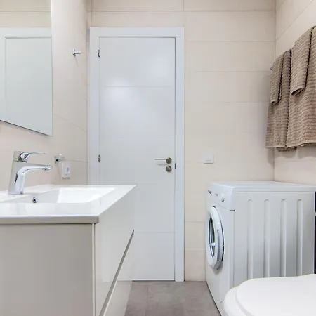 Modern Ocean View Ph12 アパート ロスクリスティアーノス